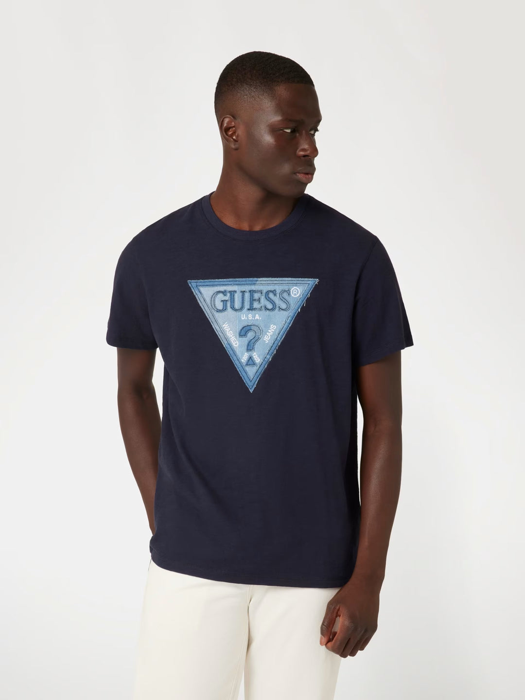 SS CN TRIANGLE PATCH TEE - GUESS?