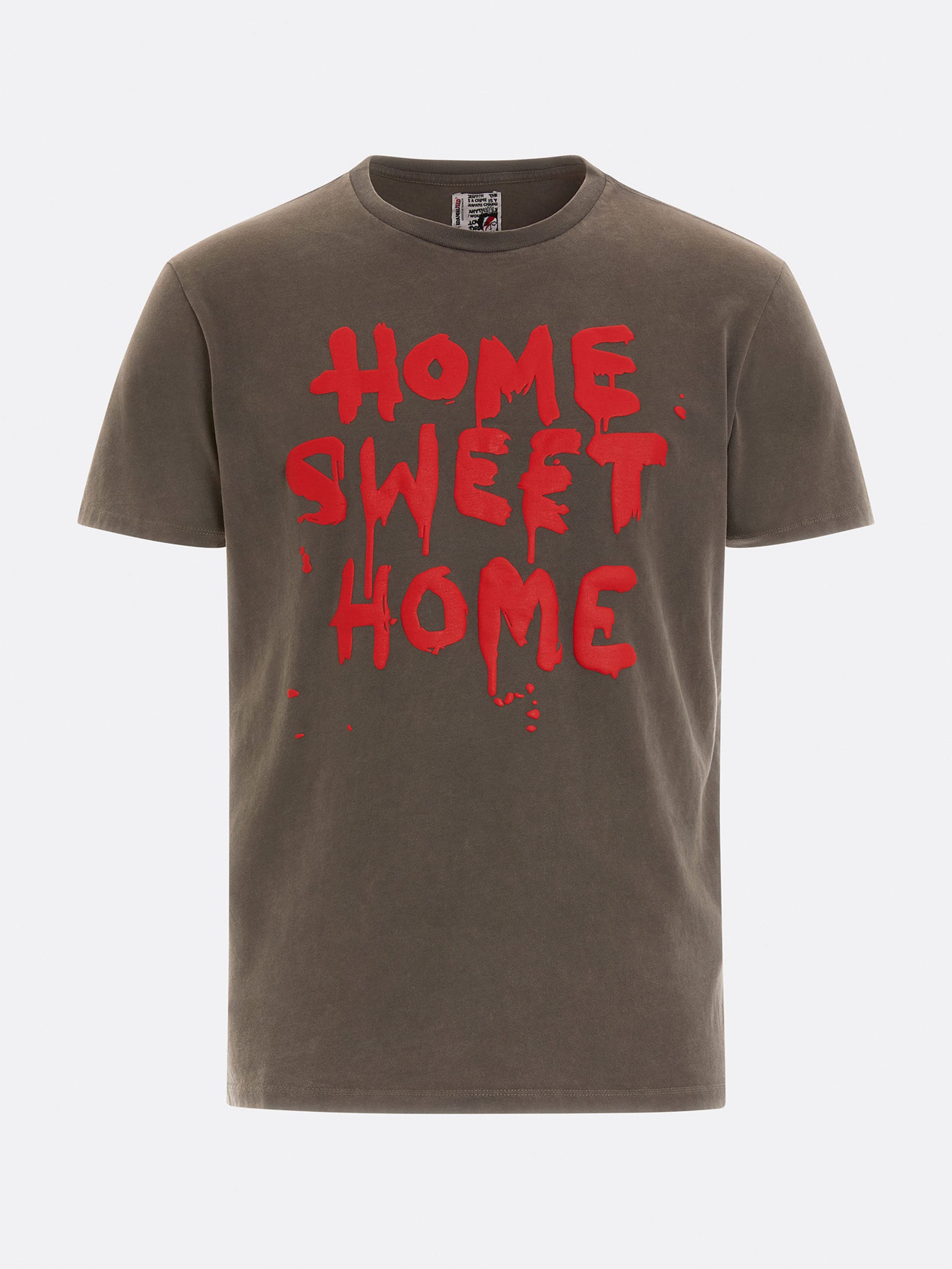 GUESS x BRANDALISED GRAFFITI BY BANKSY SS HOME SWEET HOME TEE